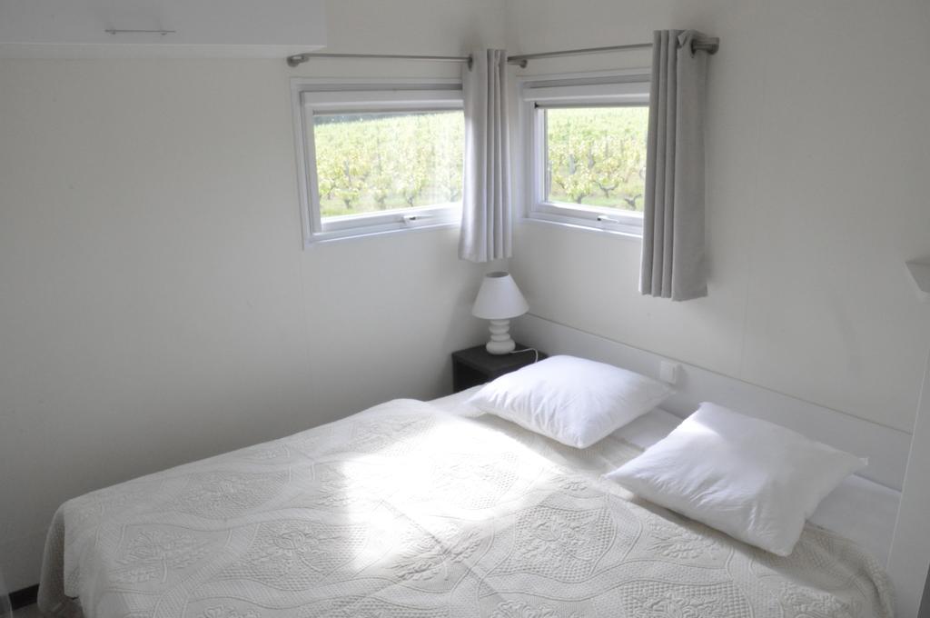 Les Cottages Des Pierres D'Aurele Saint-Georges-sur-Cher Zimmer foto